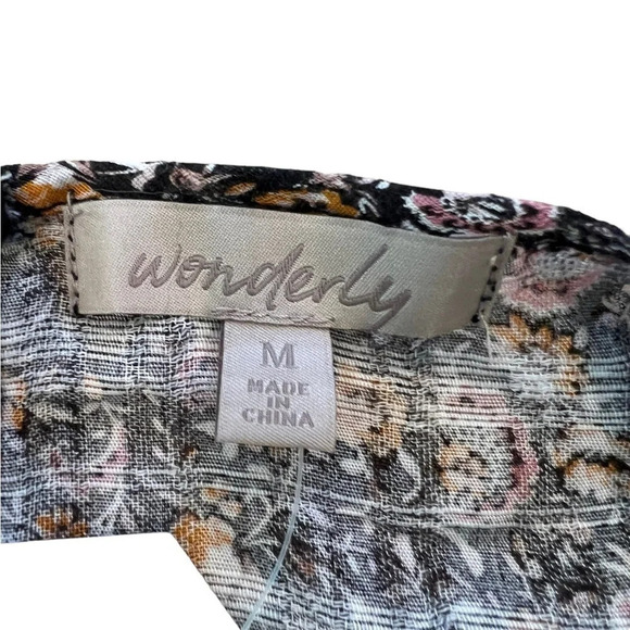 NWT Wonderly Tie Waist Woven Top, Size Medium - Picture 4 of 9